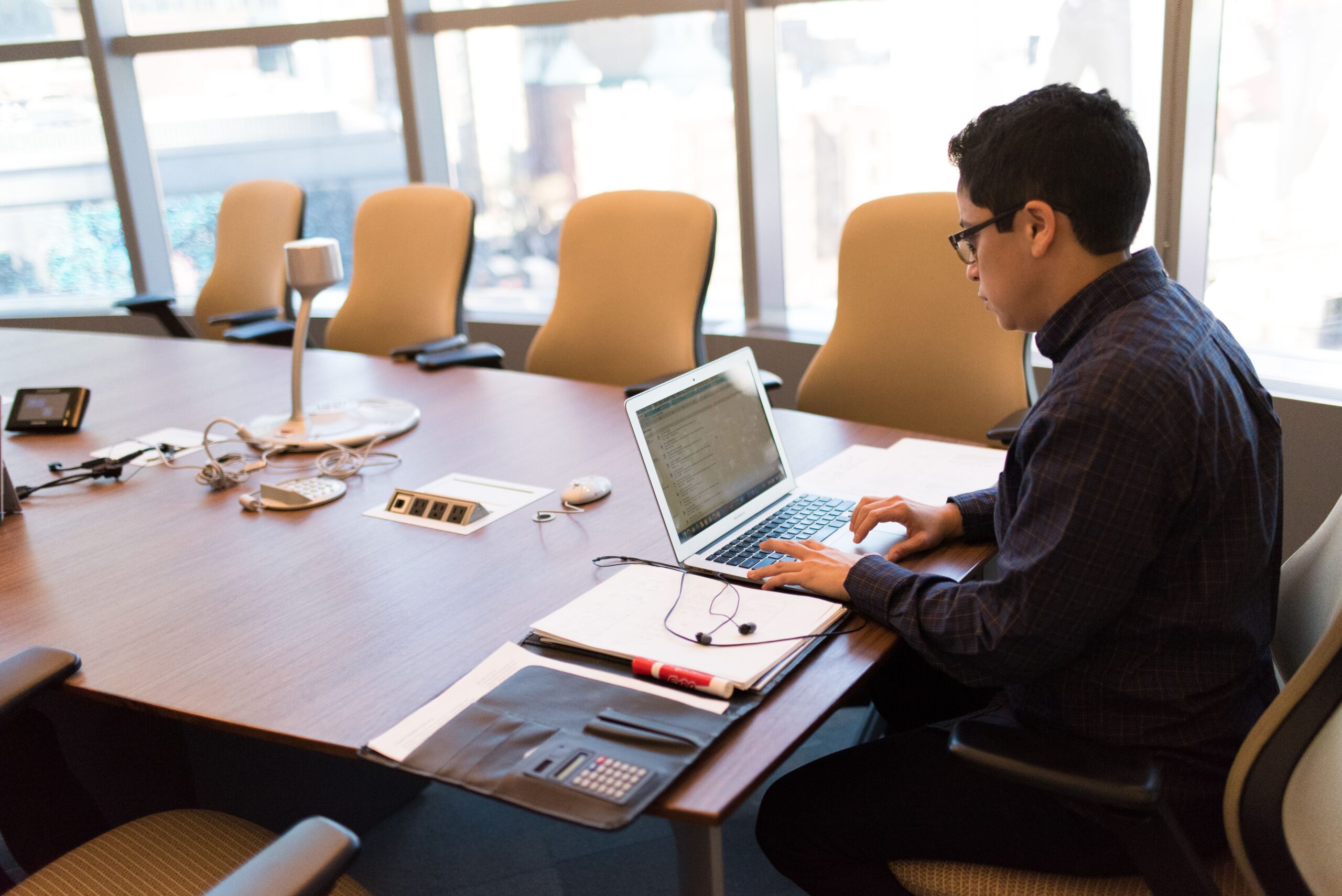 legal tech tools corporate governance CEE
